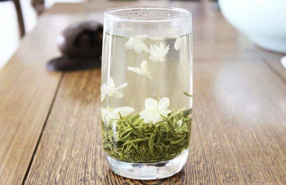 茉莉花茶用多少度的水泡