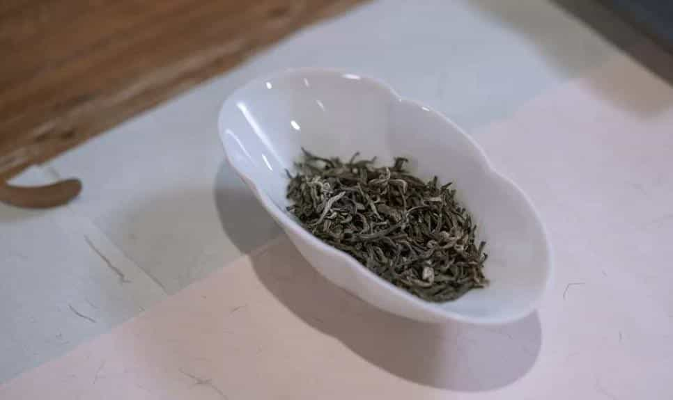 茉莉花茶用多少度的水泡