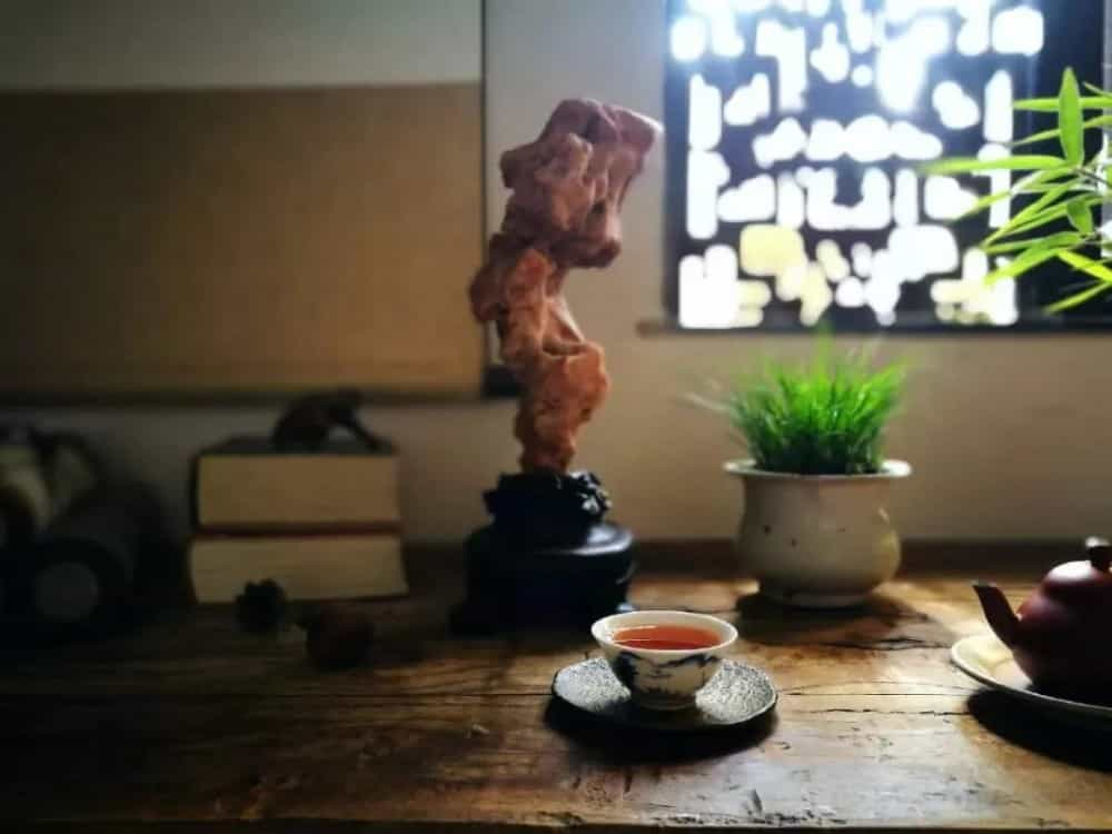 茶对水说，遇见真好