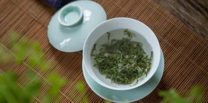 绿茶有焦味