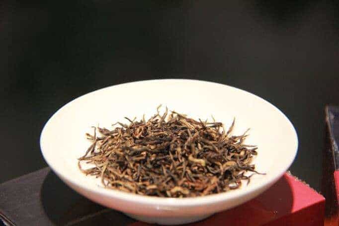 红茶茶叶保质期一般多久