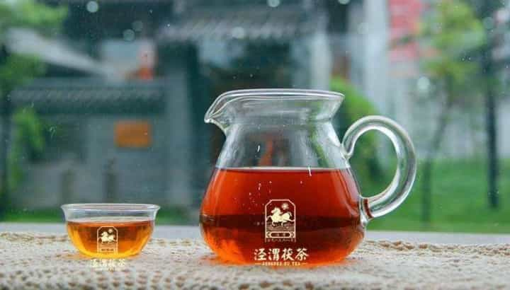 冬季饮茶，茯茶适合什么人喝