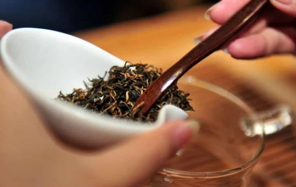 老年人喝红茶还是绿茶