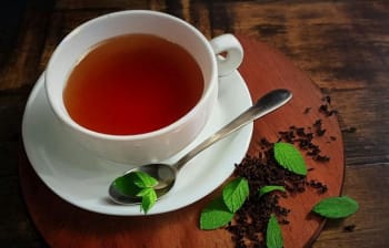 英德红茶：品味英伦文化的醇香之旅