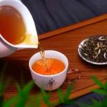 红茶与绿茶成分差异对比