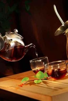 制作美味红茶奶茶的简易方法