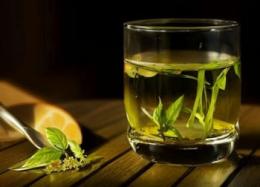 肠胃炎患者可否饮用绿茶？